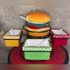 Pier 1 hamburger condiments caddy